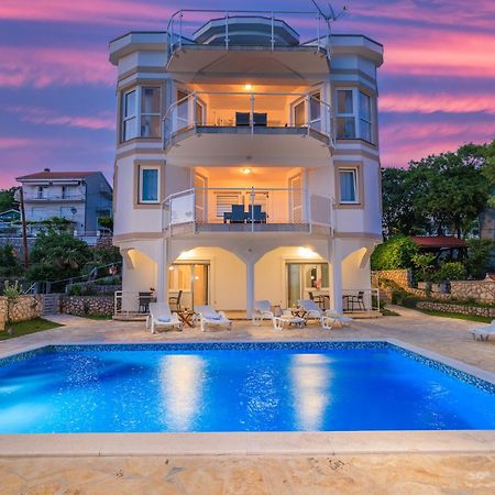 Bella Adria Apartmani Dramalj Exterior foto