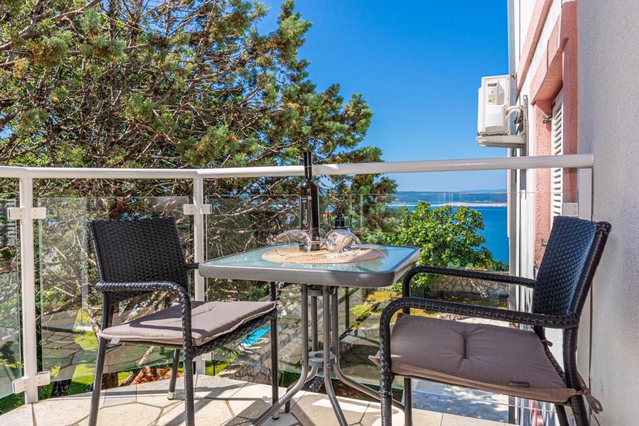 Bella Adria Apartmani Dramalj Exterior foto