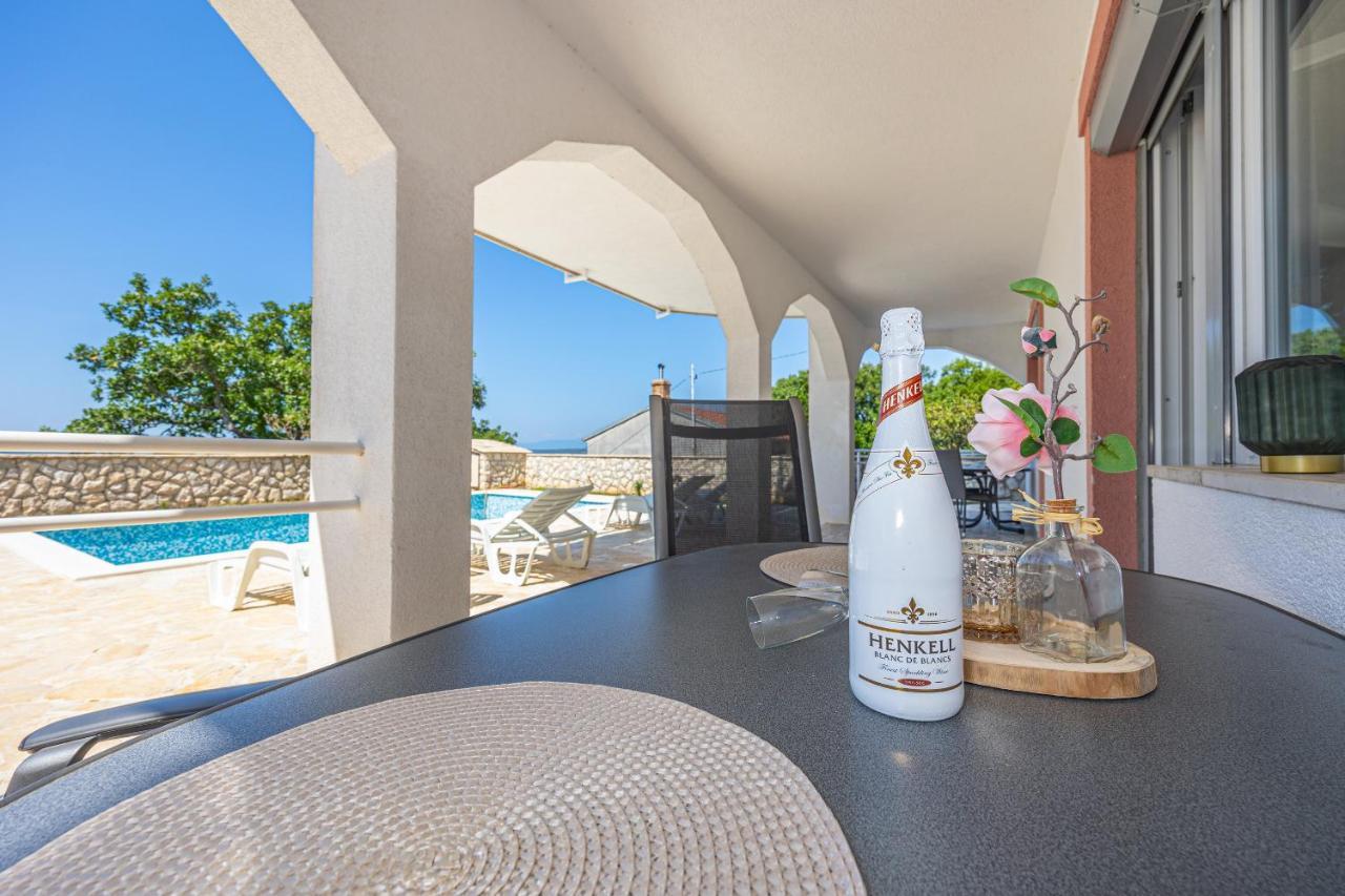Bella Adria Apartmani Dramalj Exterior foto