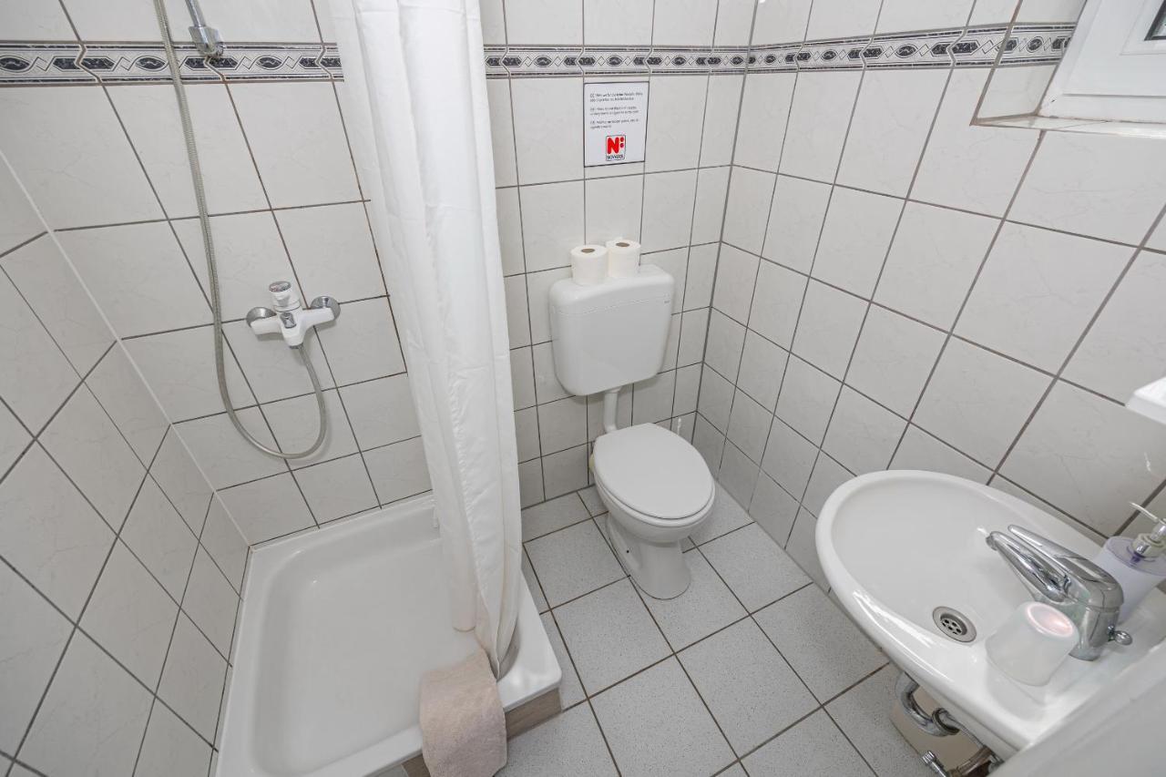 Bella Adria Apartmani Dramalj Exterior foto