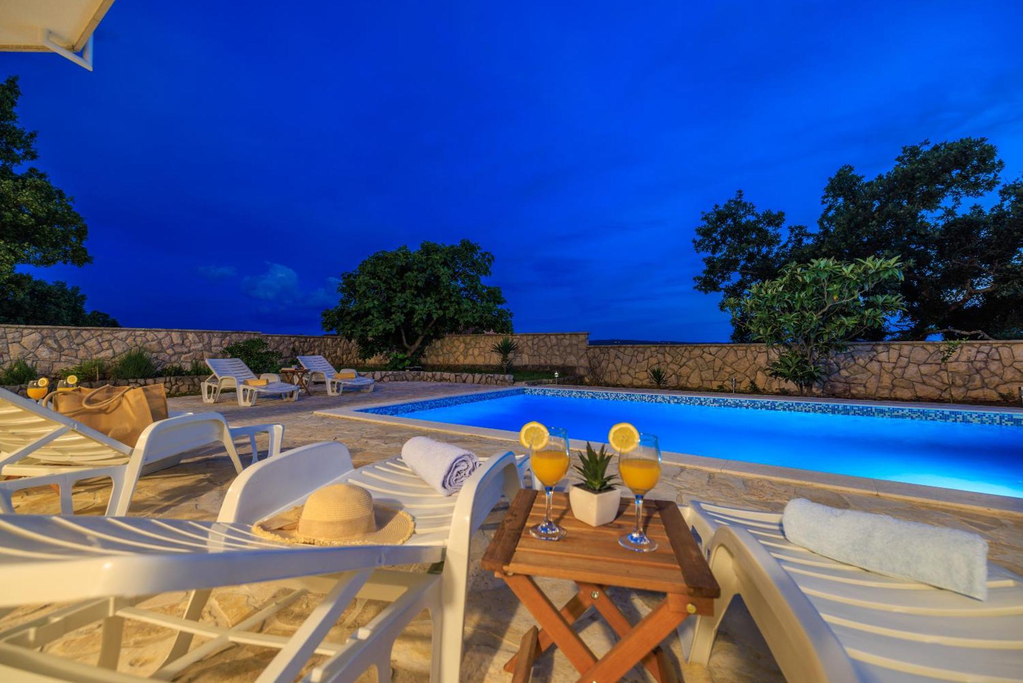 Bella Adria Apartmani Dramalj Exterior foto