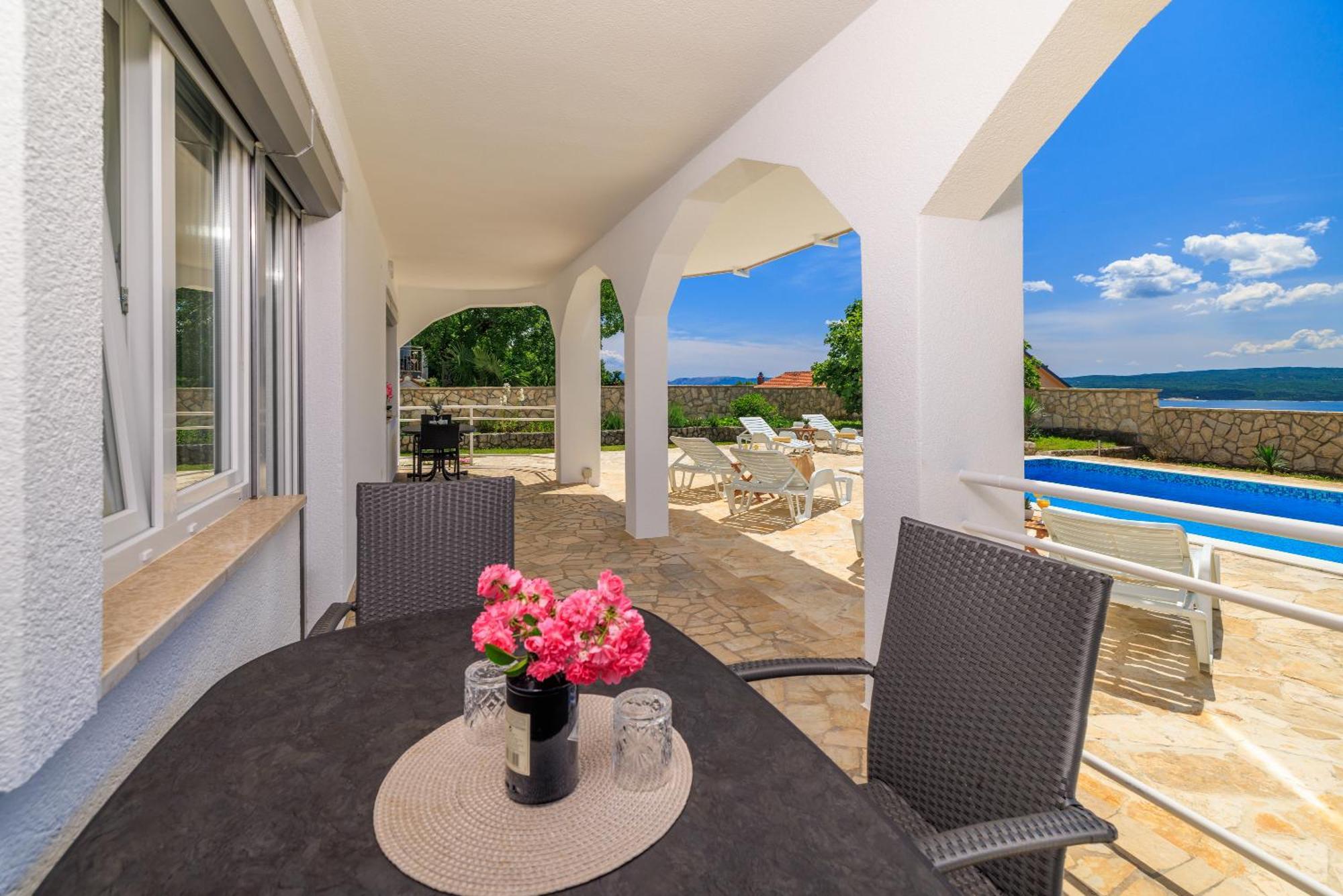 Bella Adria Apartmani Dramalj Exterior foto
